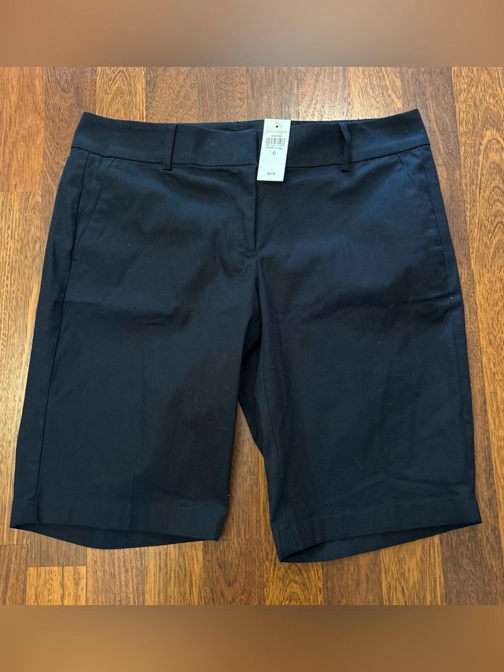 Ann Taylor Navy Boardwalk Shorts Women’s Size 6 NWT